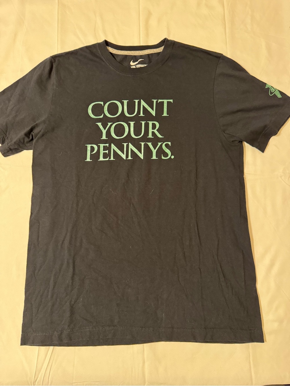Vintage Nike Men’s Black Short-Sleeve Tee “Count your Pennys.” - Picture 1 of 8